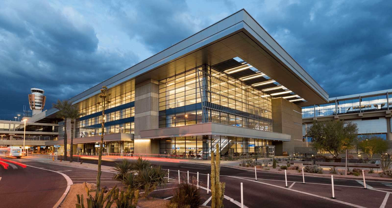 Phoenix Sky Harbor International Airport logo